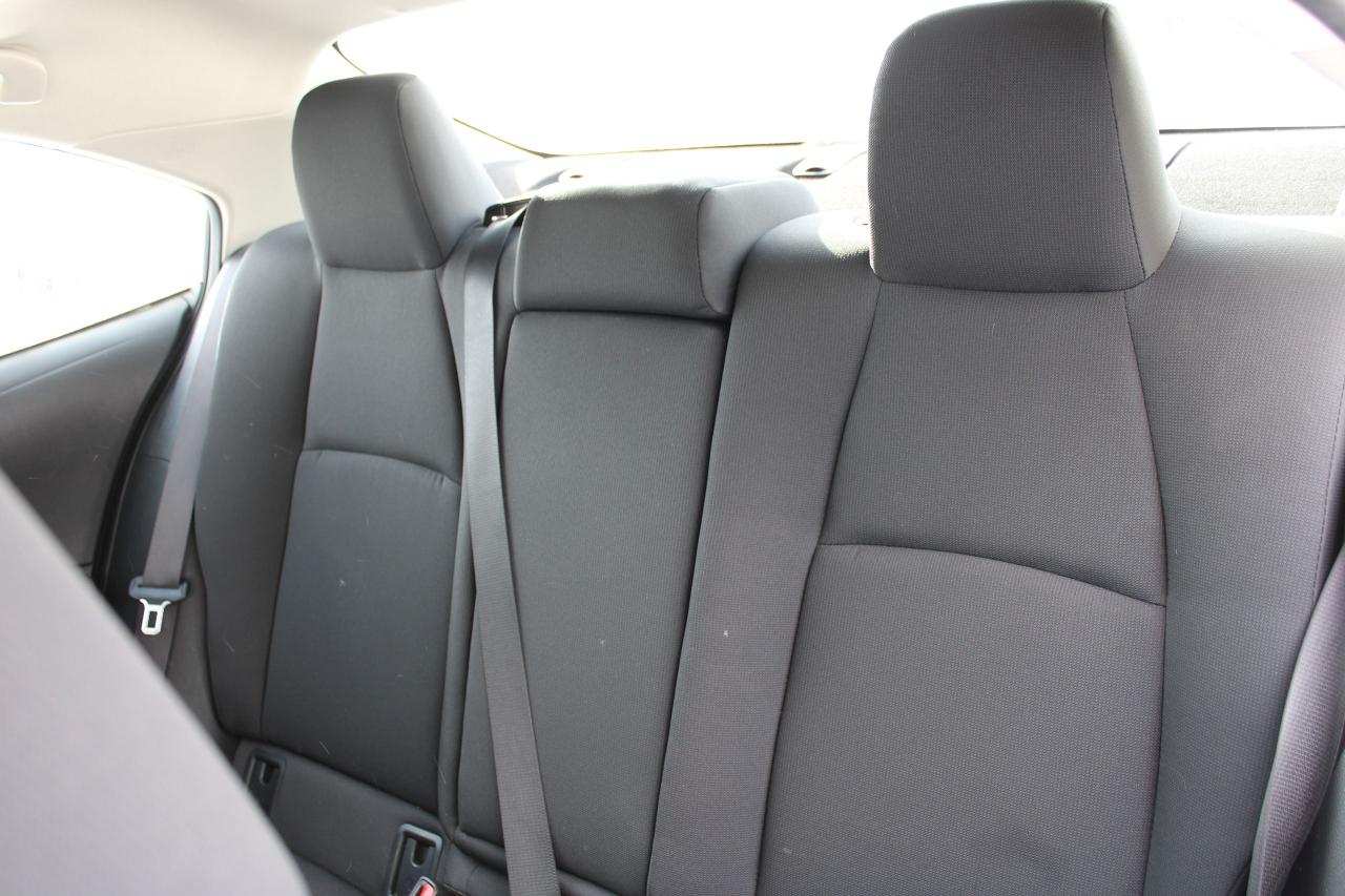 2024 Toyota Corolla LE Photo