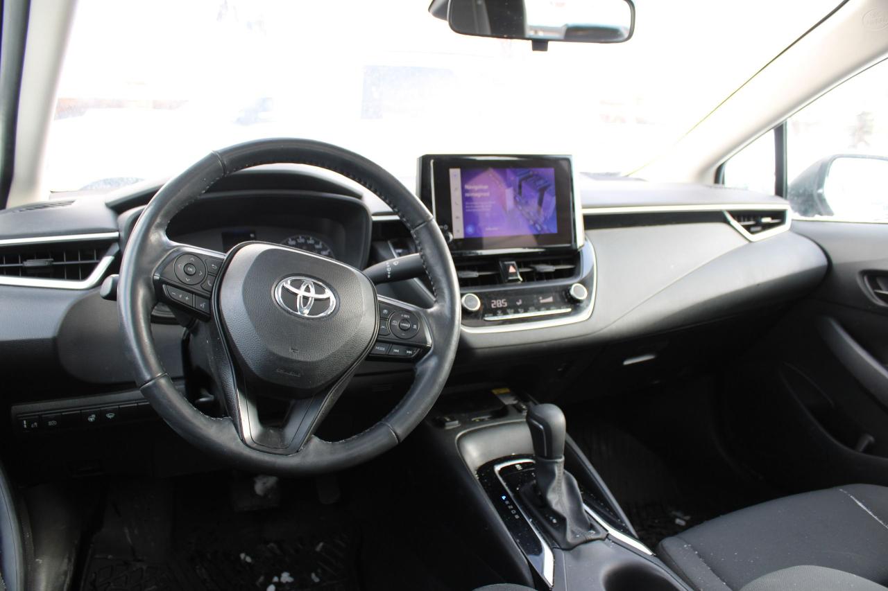 2024 Toyota Corolla LE Photo