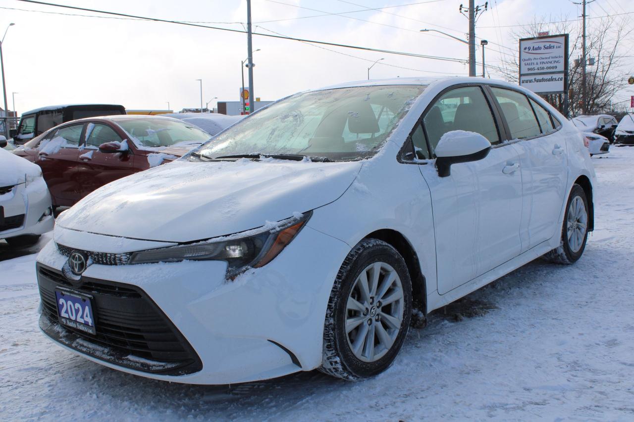 2024 Toyota Corolla LE Photo