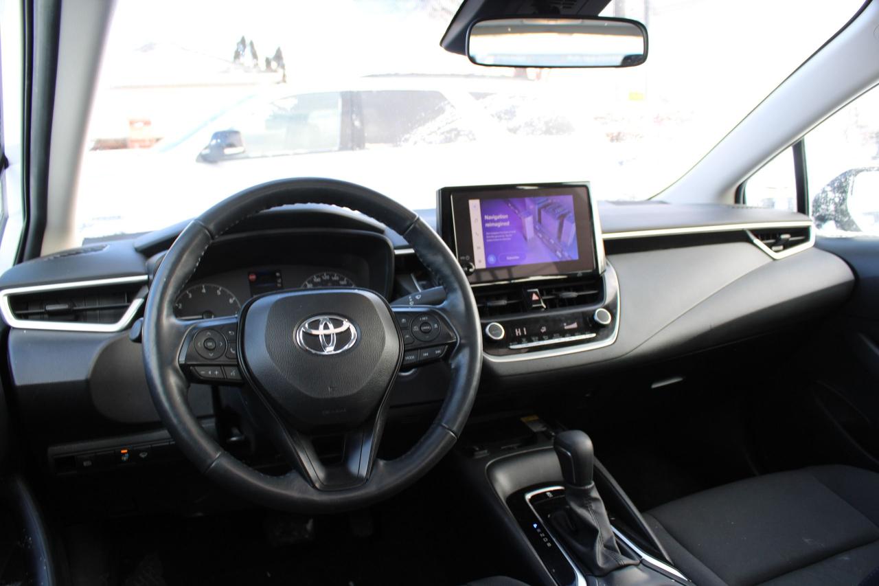 2024 Toyota Corolla LE Photo