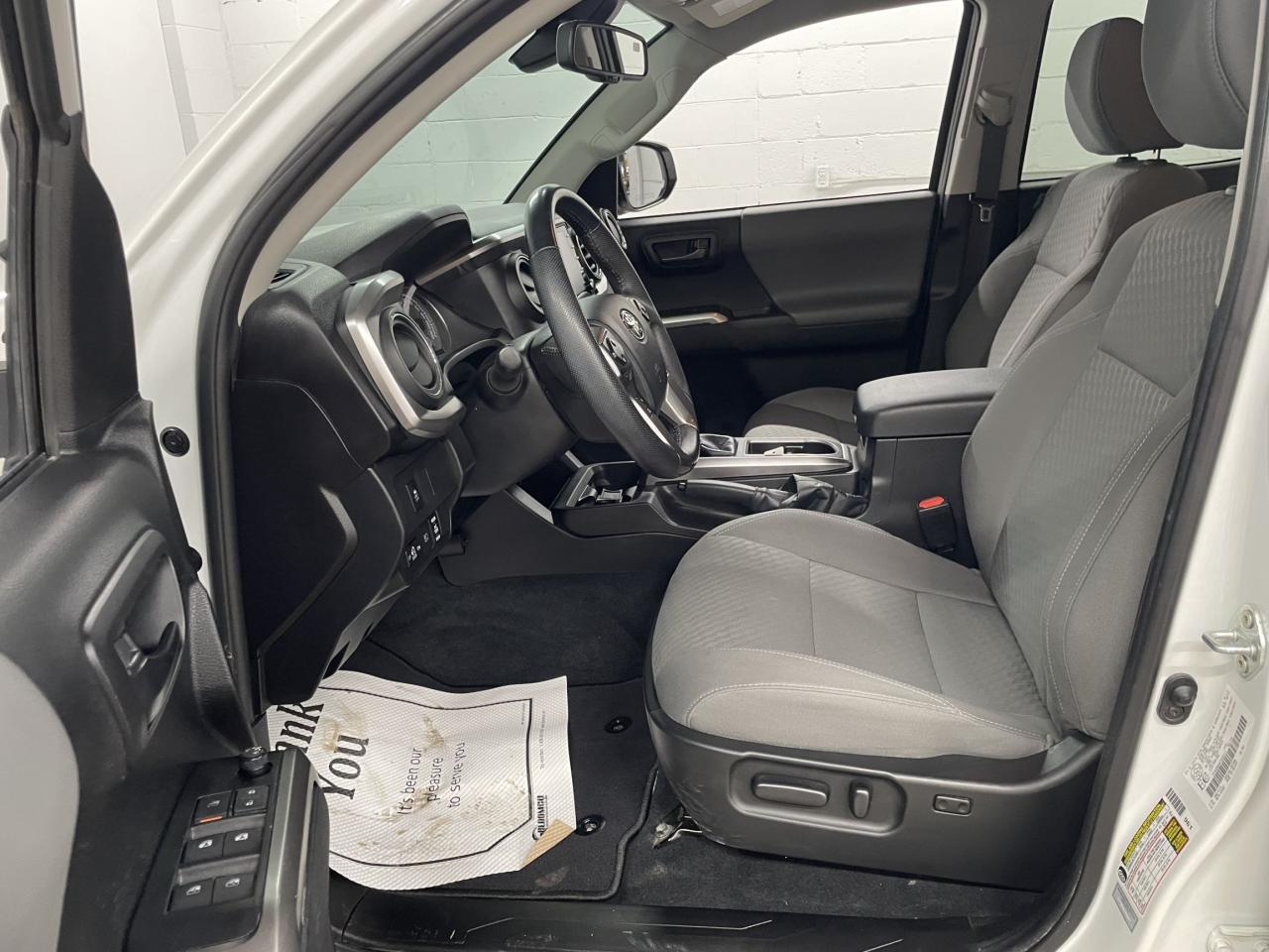 2023 Toyota Tacoma SR5 | 4WD | APPLE CARPLAY/ANDROID AUTO |