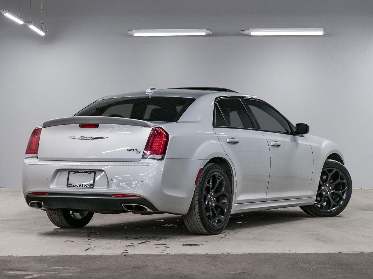 2019 Chrysler 300 300S | 20" BLACK WHEELS | PREMIUM AUDIO |