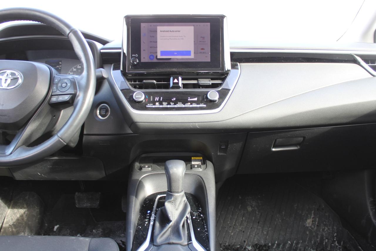 2024 Toyota Corolla LE Photo