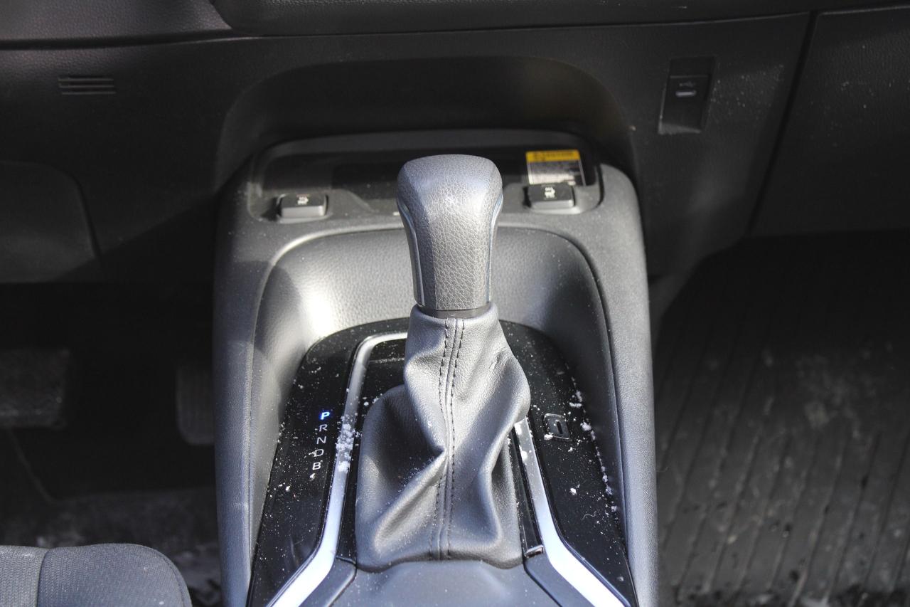 2024 Toyota Corolla LE Photo