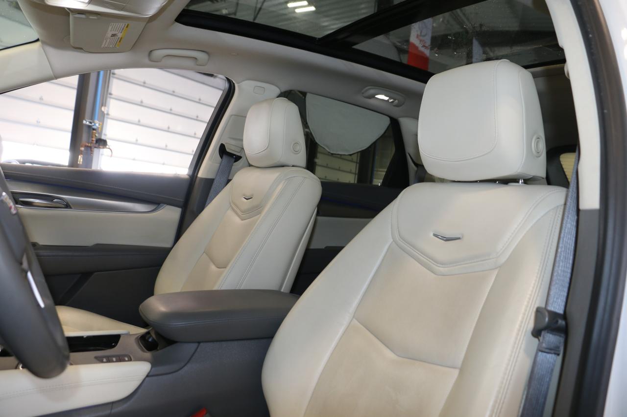 2017 Cadillac XT5 Premium Luxury AWD - LEATHER|NAVI|CAMERA|PANOROOF Photo