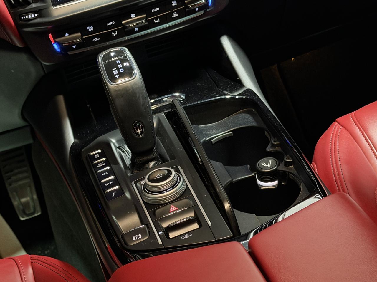 2022 Maserati Levante GT REDINT|NAVI|PANO|SOFTCLOSE|360CAM Photo