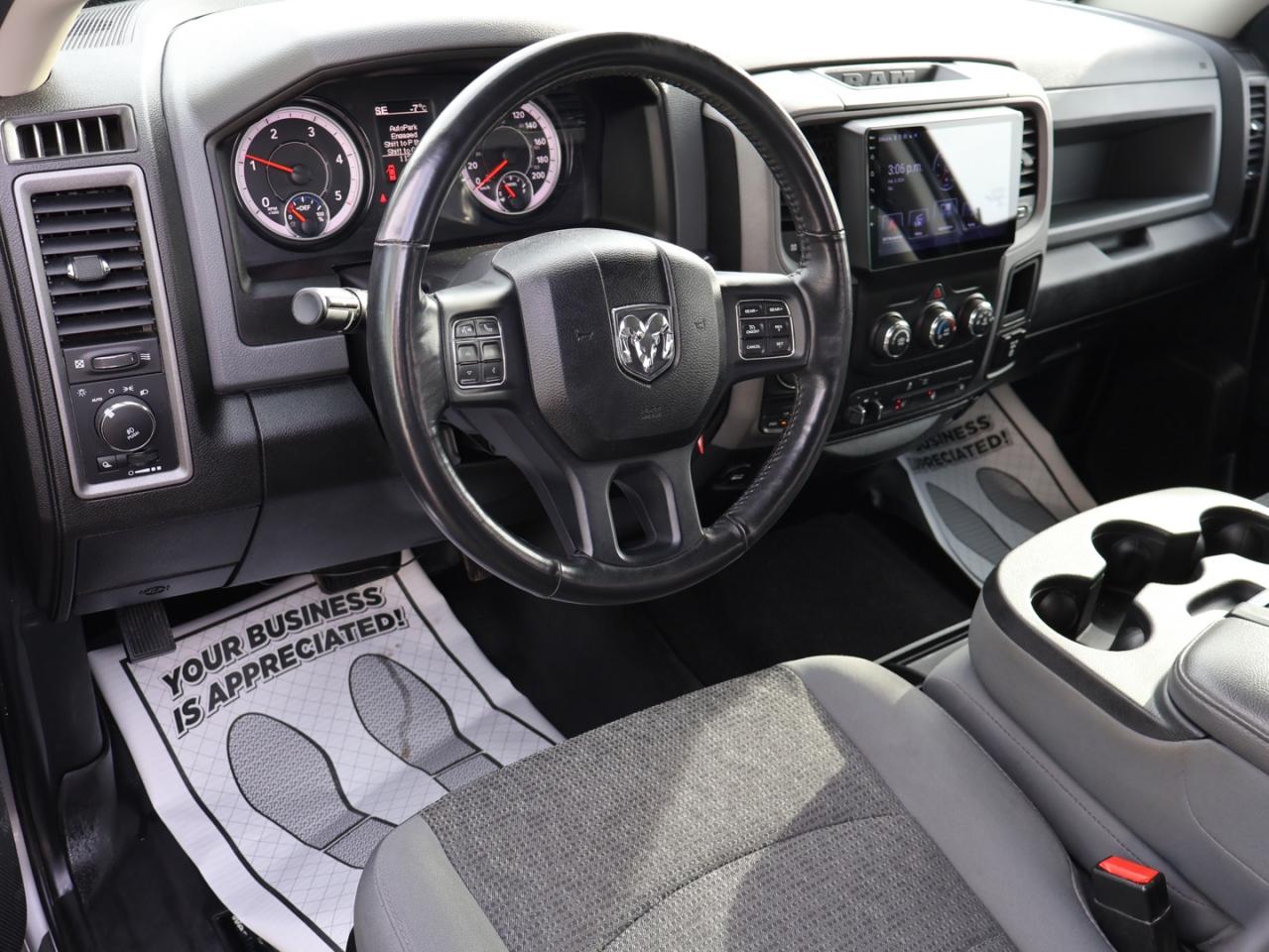 2019 RAM 1500 TRADESMAN CREW 4WD DIESEL *ACCIDENT FREE* CAMERA NAV BLUETOOTH CRUISE ALLOYS Photo