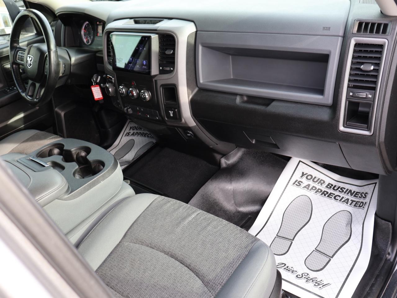 2019 RAM 1500 TRADESMAN CREW 4WD DIESEL *ACCIDENT FREE* CAMERA NAV BLUETOOTH CRUISE ALLOYS Photo