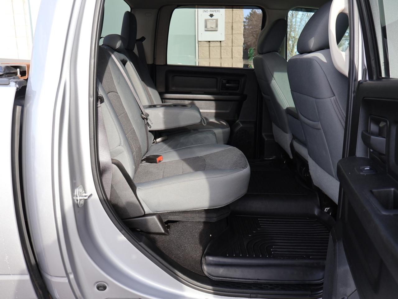 2019 RAM 1500 TRADESMAN CREW 4WD DIESEL *ACCIDENT FREE* CAMERA NAV BLUETOOTH CRUISE ALLOYS Photo