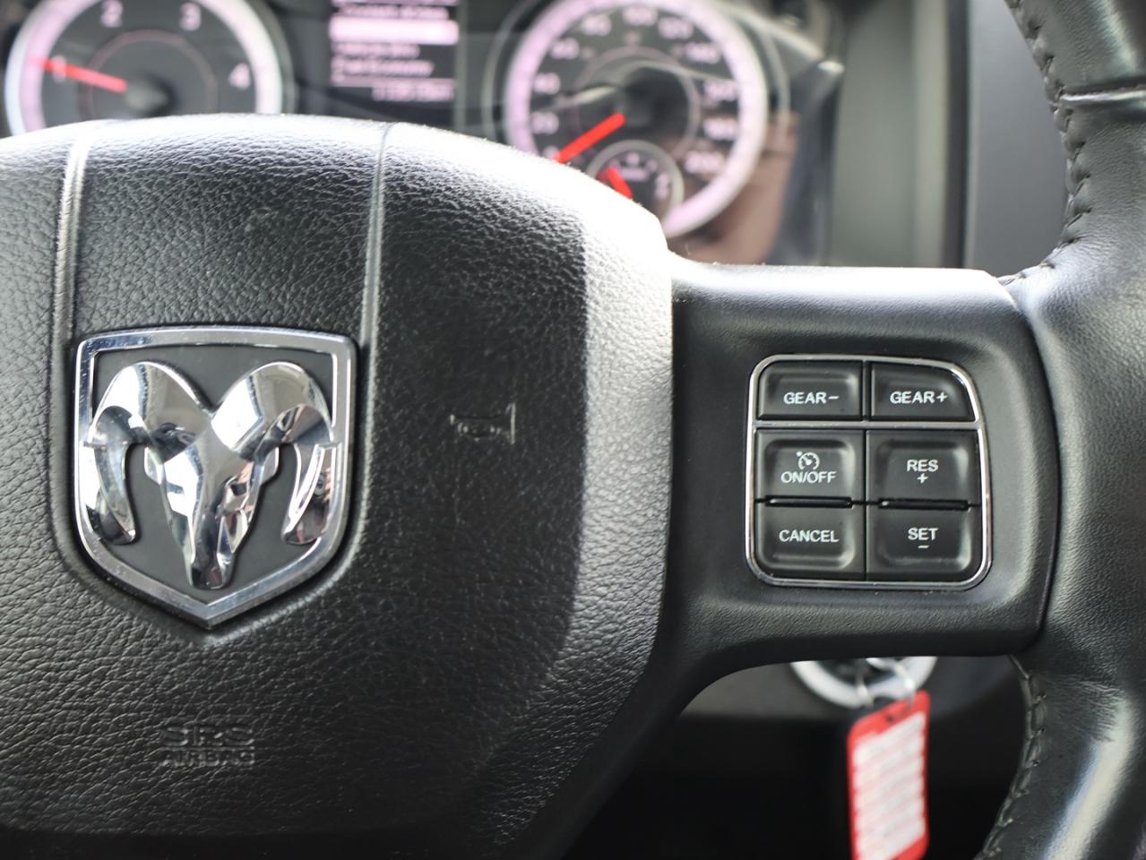 2019 RAM 1500 TRADESMAN CREW 4WD DIESEL *ACCIDENT FREE* CAMERA NAV BLUETOOTH CRUISE ALLOYS Photo