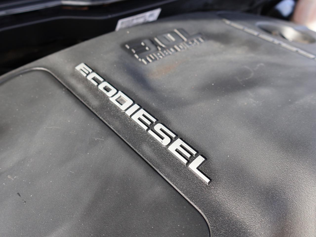 2019 RAM 1500 TRADESMAN CREW 4WD DIESEL *ACCIDENT FREE* CAMERA NAV BLUETOOTH CRUISE ALLOYS Photo