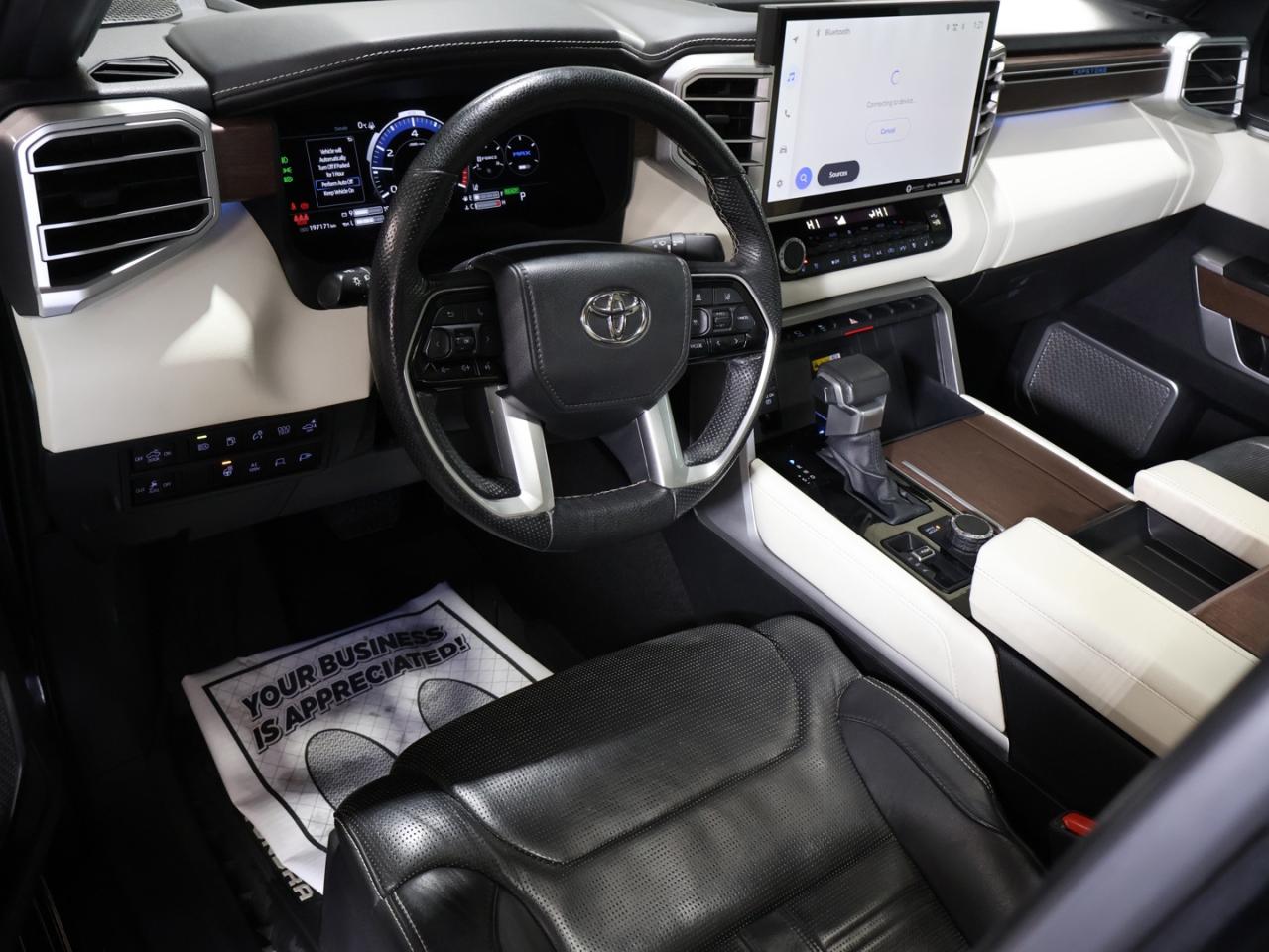 2022 Toyota Tundra CAPSTONE CREW 4WD CERTIFIED *ACCIDENT FREE* 360 CAMERA NAV BLUETOOTH LEATHER HEATED SEATS PANO ROOF CRUISE ALLOYS Photo