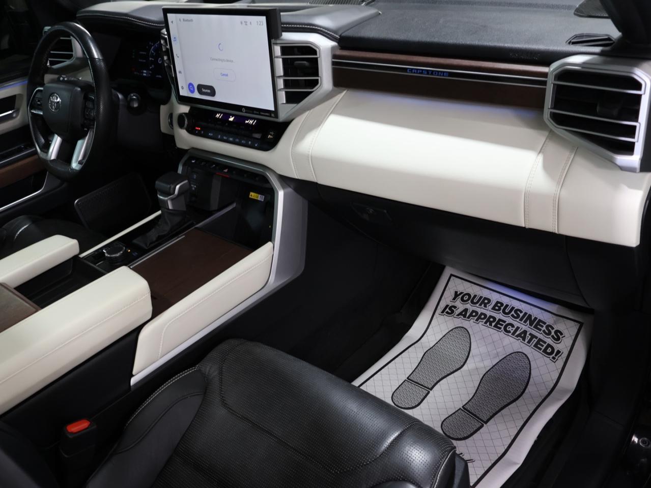 2022 Toyota Tundra CAPSTONE CREW 4WD CERTIFIED *ACCIDENT FREE* 360 CAMERA NAV BLUETOOTH LEATHER HEATED SEATS PANO ROOF CRUISE ALLOYS Photo