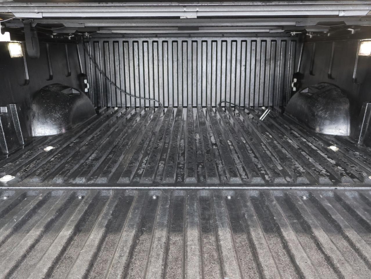 2022 Toyota Tundra CAPSTONE CREW 4WD CERTIFIED *ACCIDENT FREE* 360 CAMERA NAV BLUETOOTH LEATHER HEATED SEATS PANO ROOF CRUISE ALLOYS Photo