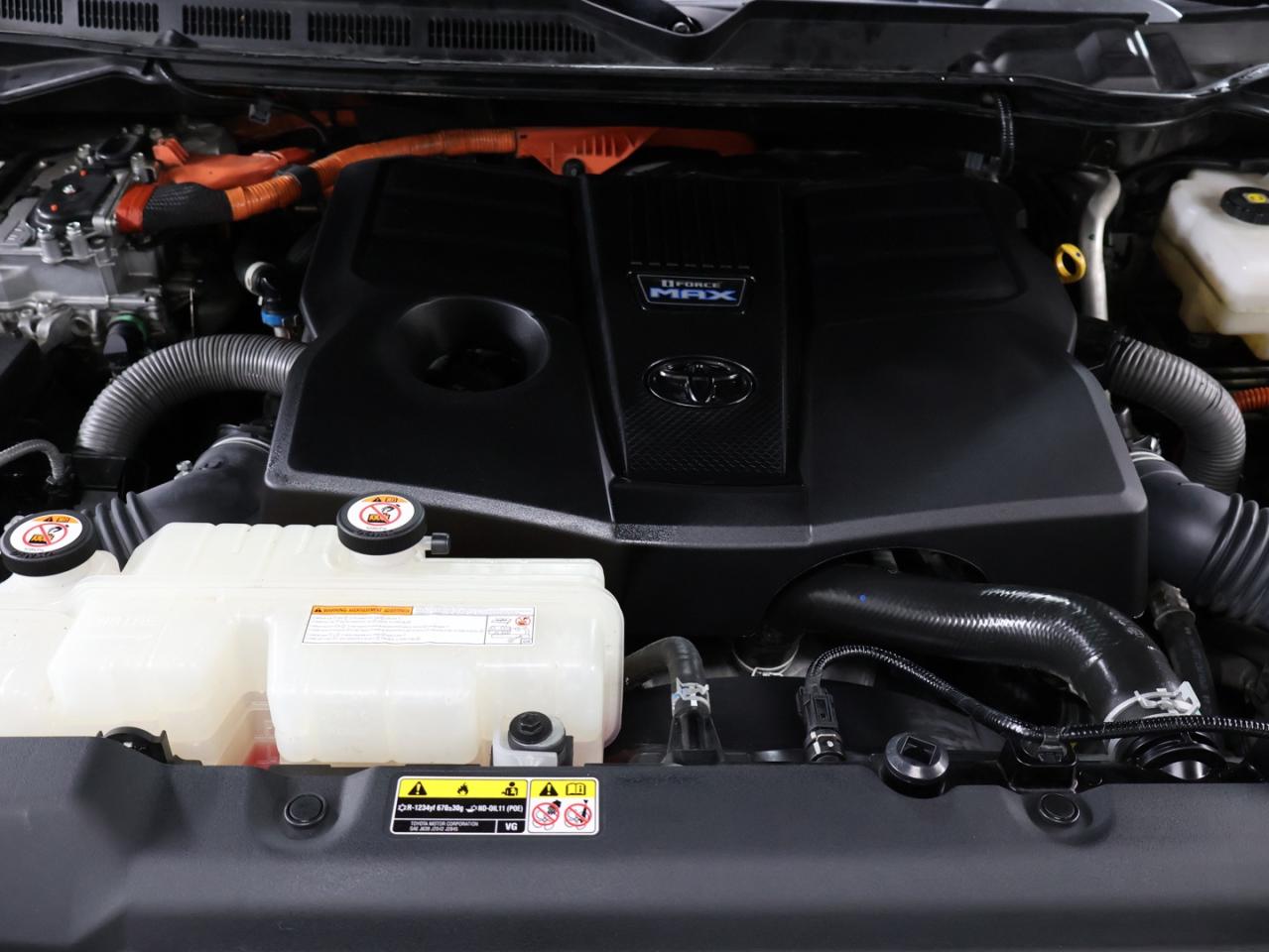 2022 Toyota Tundra CAPSTONE CREW 4WD CERTIFIED *ACCIDENT FREE* 360 CAMERA NAV BLUETOOTH LEATHER HEATED SEATS PANO ROOF CRUISE ALLOYS Photo