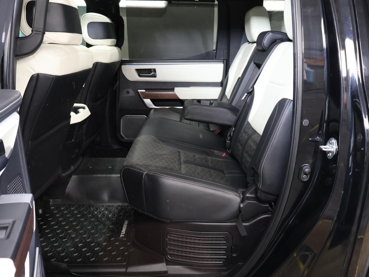 2022 Toyota Tundra CAPSTONE CREW 4WD CERTIFIED *ACCIDENT FREE* 360 CAMERA NAV BLUETOOTH LEATHER HEATED SEATS PANO ROOF CRUISE ALLOYS Photo