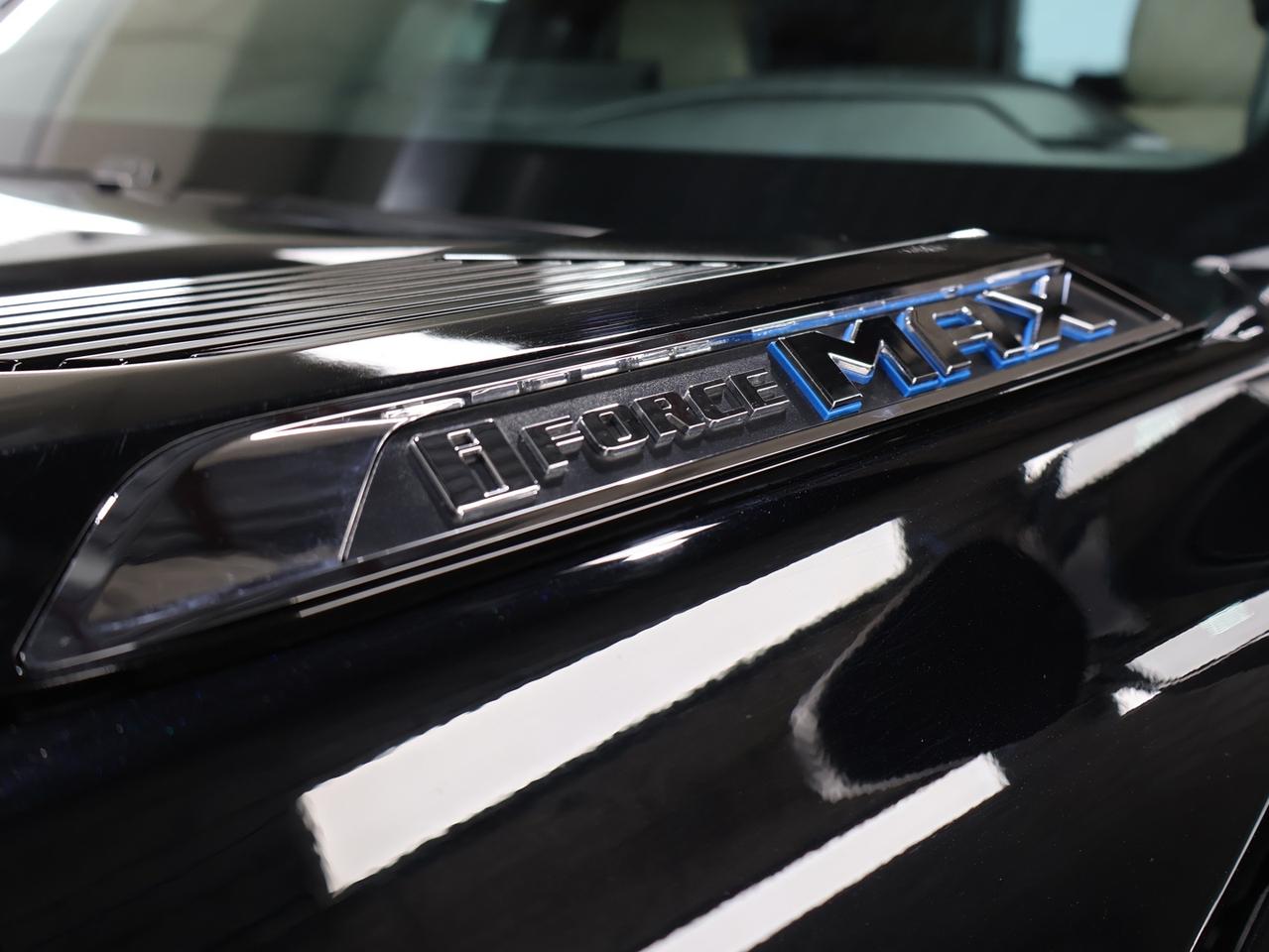 2022 Toyota Tundra CAPSTONE CREW 4WD CERTIFIED *ACCIDENT FREE* 360 CAMERA NAV BLUETOOTH LEATHER HEATED SEATS PANO ROOF CRUISE ALLOYS Photo