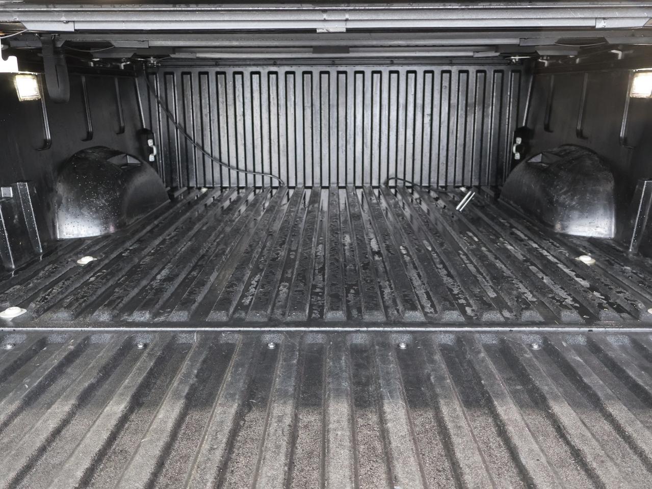 2022 Toyota Tundra CAPSTONE CREW 4WD CERTIFIED *ACCIDENT FREE* 360 CAMERA NAV BLUETOOTH LEATHER HEATED SEATS PANO ROOF CRUISE ALLOYS Photo