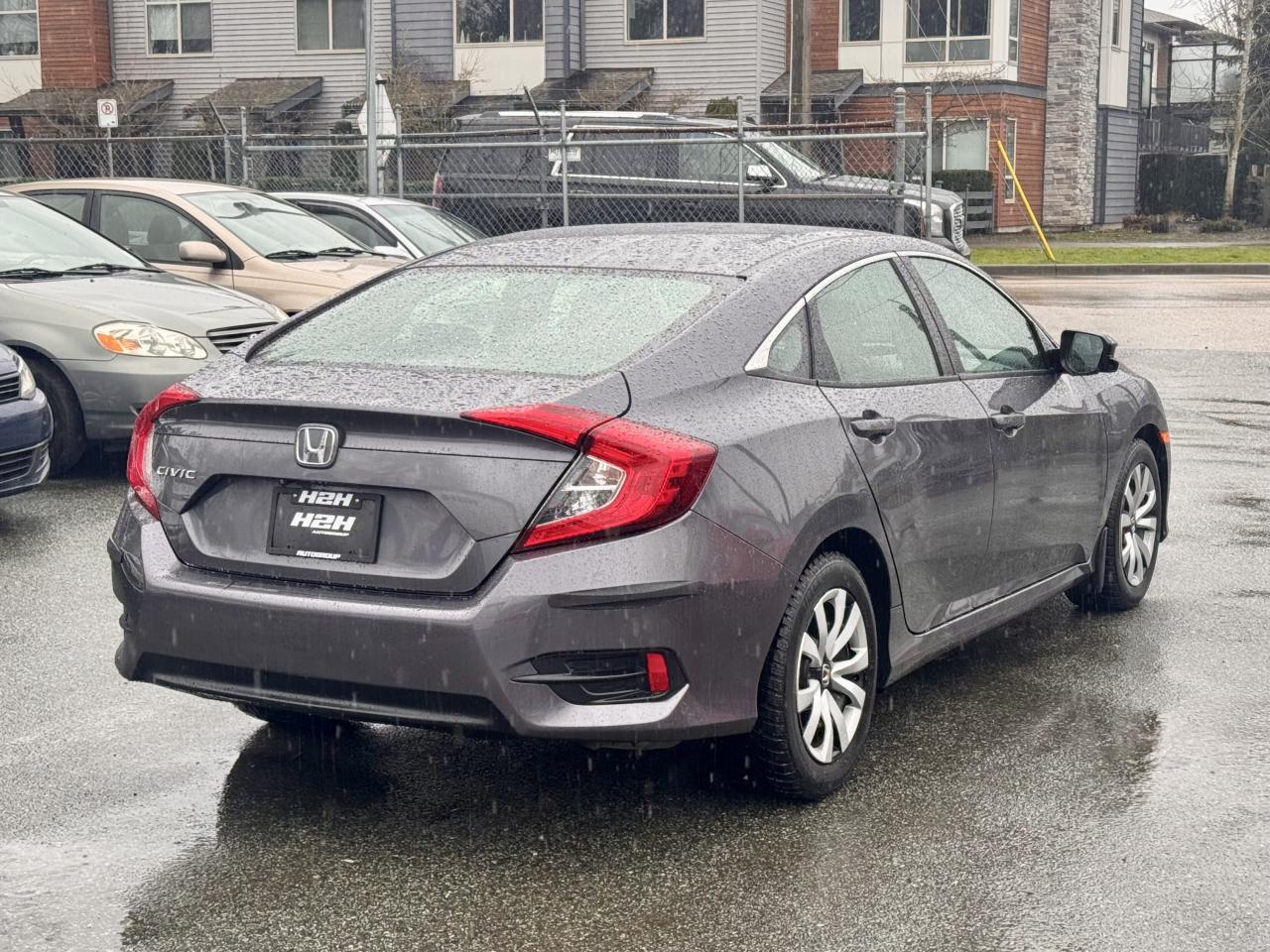 2017 Honda Civic FINANCING AVAILABLE Photo5