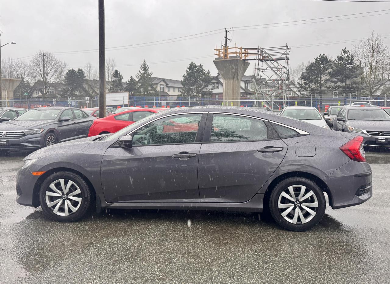 2017 Honda Civic FINANCING AVAILABLE Photo8