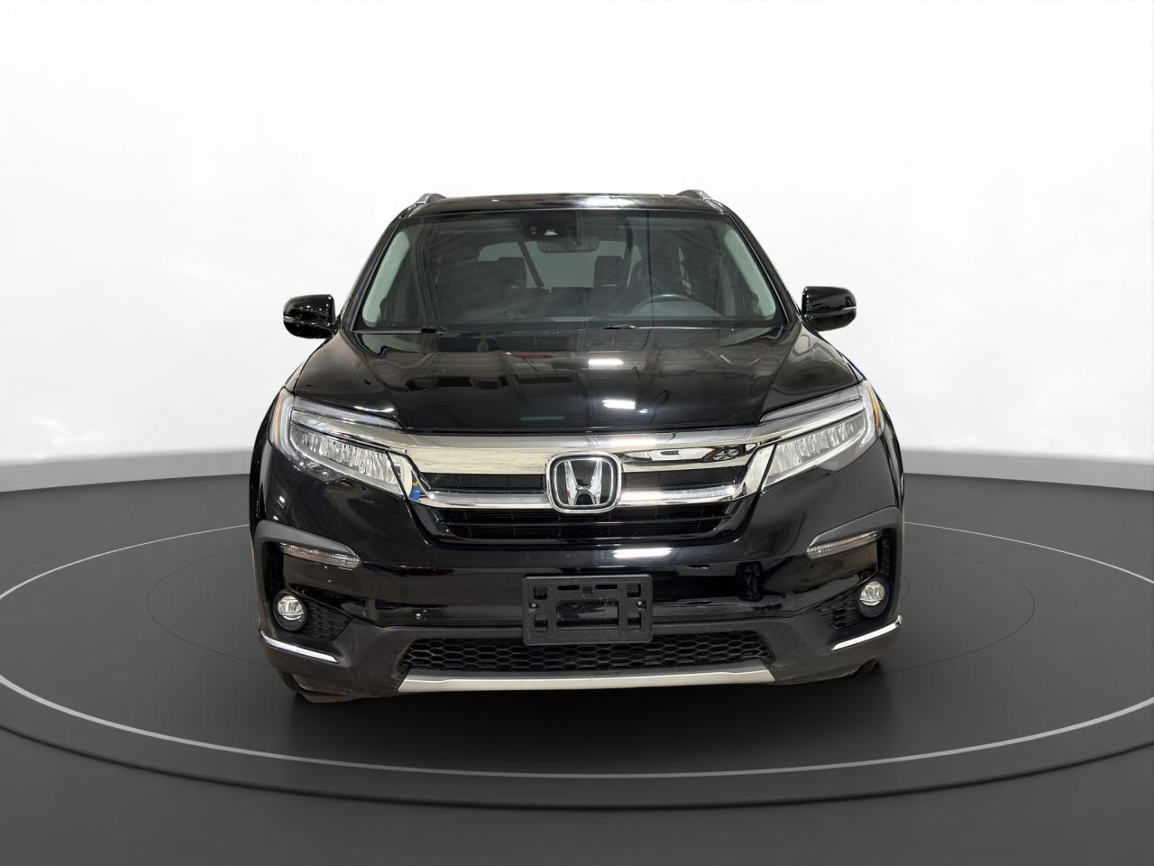 2022 Honda Pilot Touring 8-Passenger AWD Photo