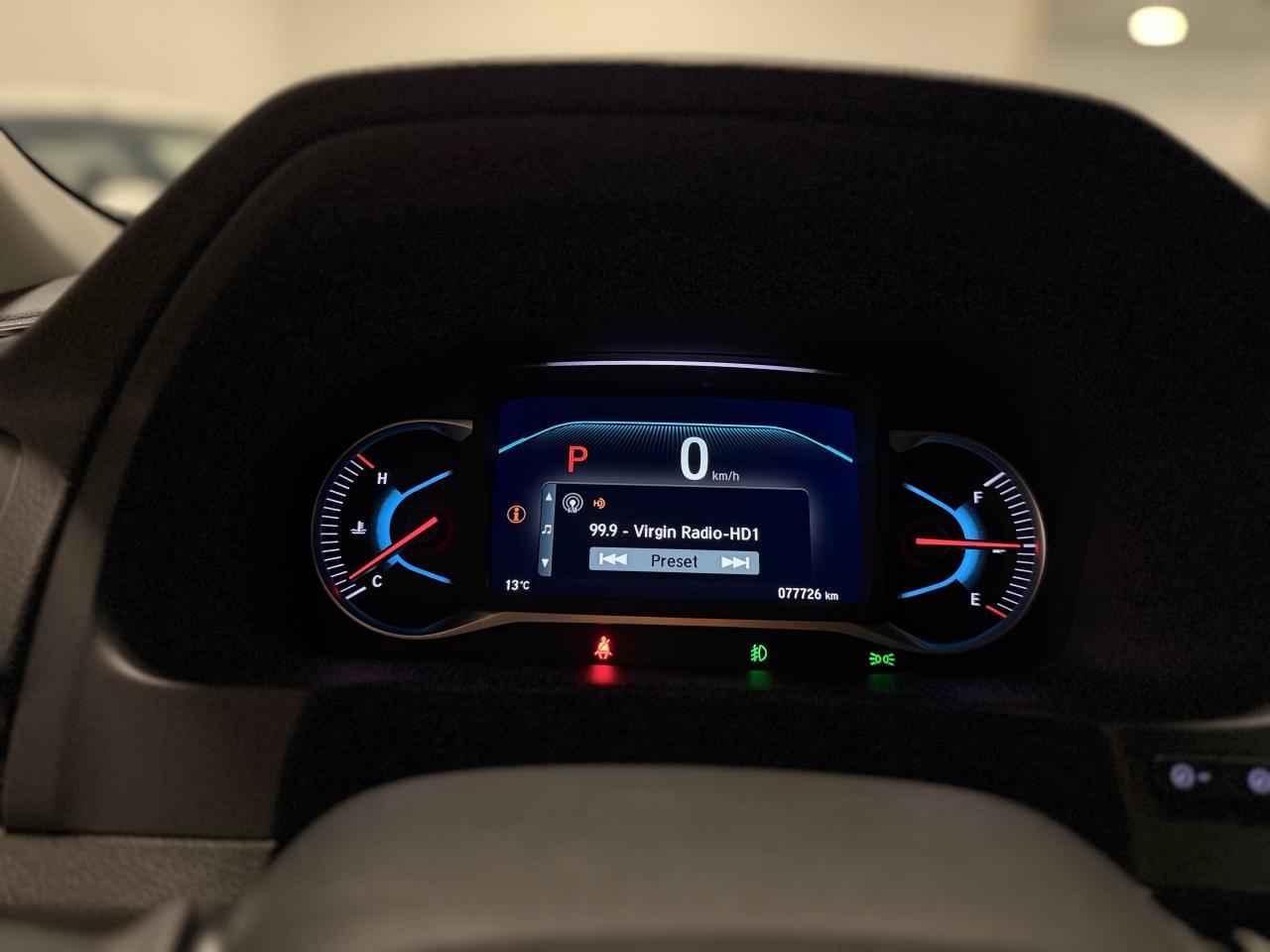 2022 Honda Pilot Touring 8-Passenger AWD Photo