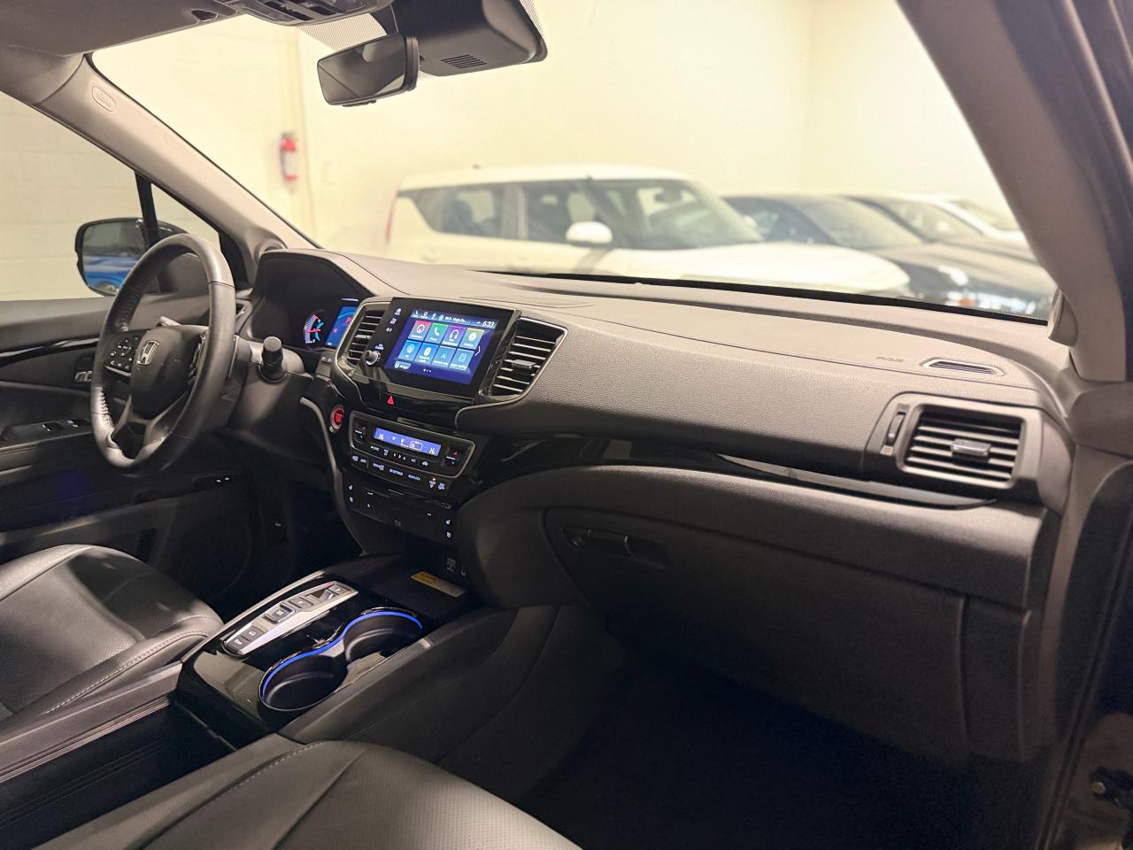 2022 Honda Pilot Touring 8-Passenger AWD Photo