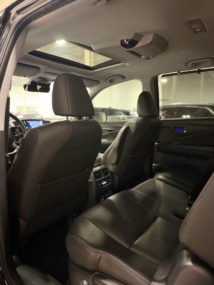 2022 Honda Pilot Touring 8-Passenger AWD Photo