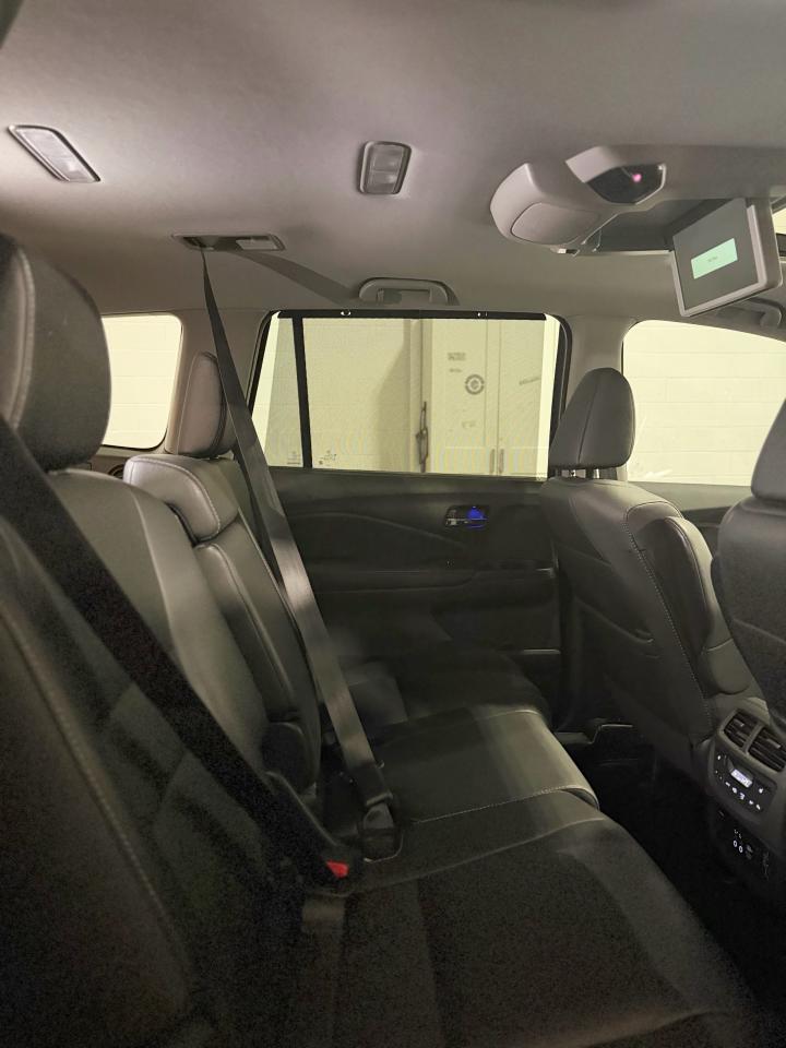 2022 Honda Pilot Touring 8-Passenger AWD Photo