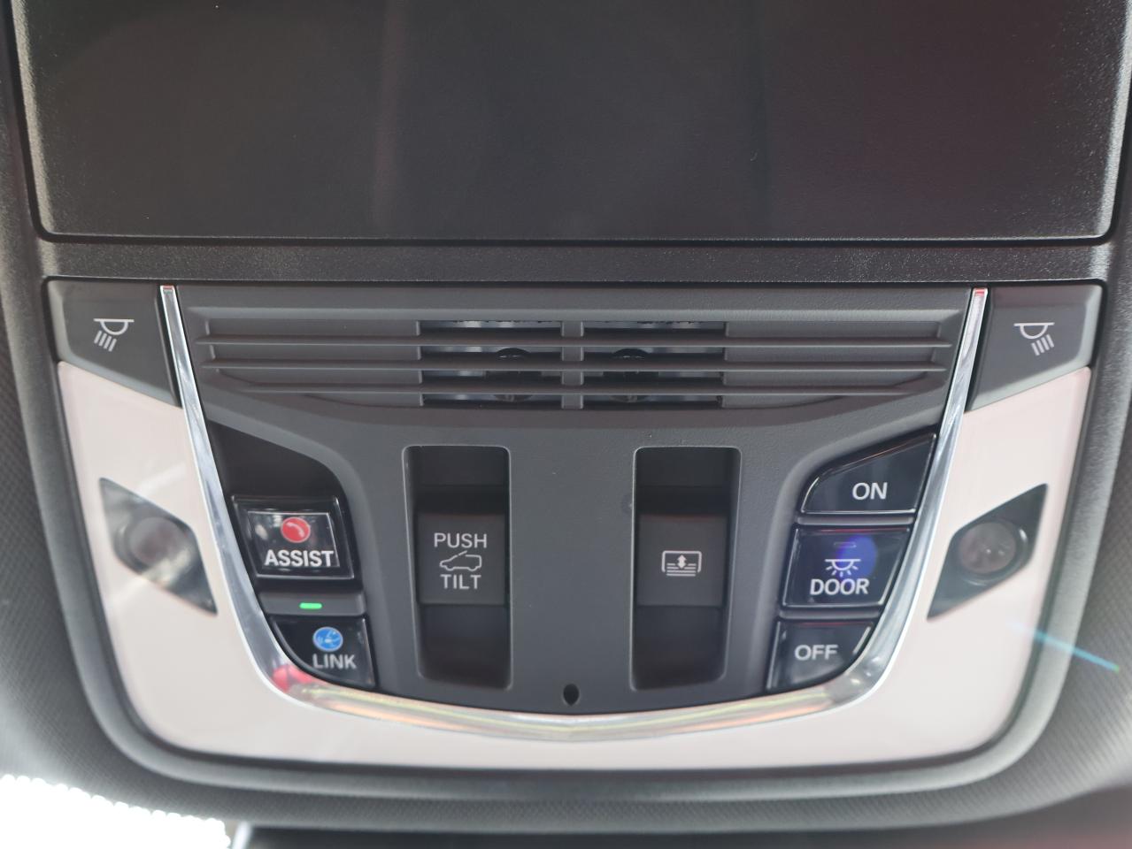 2020 Acura RDX SH-AWD A-SPEC CERTIFIED *SERVICE RECORDS* CAMERA NAV BLUETOOTH LEATHER HEATED SEATS PANO ROOF CRUISE ALLOYS Photo