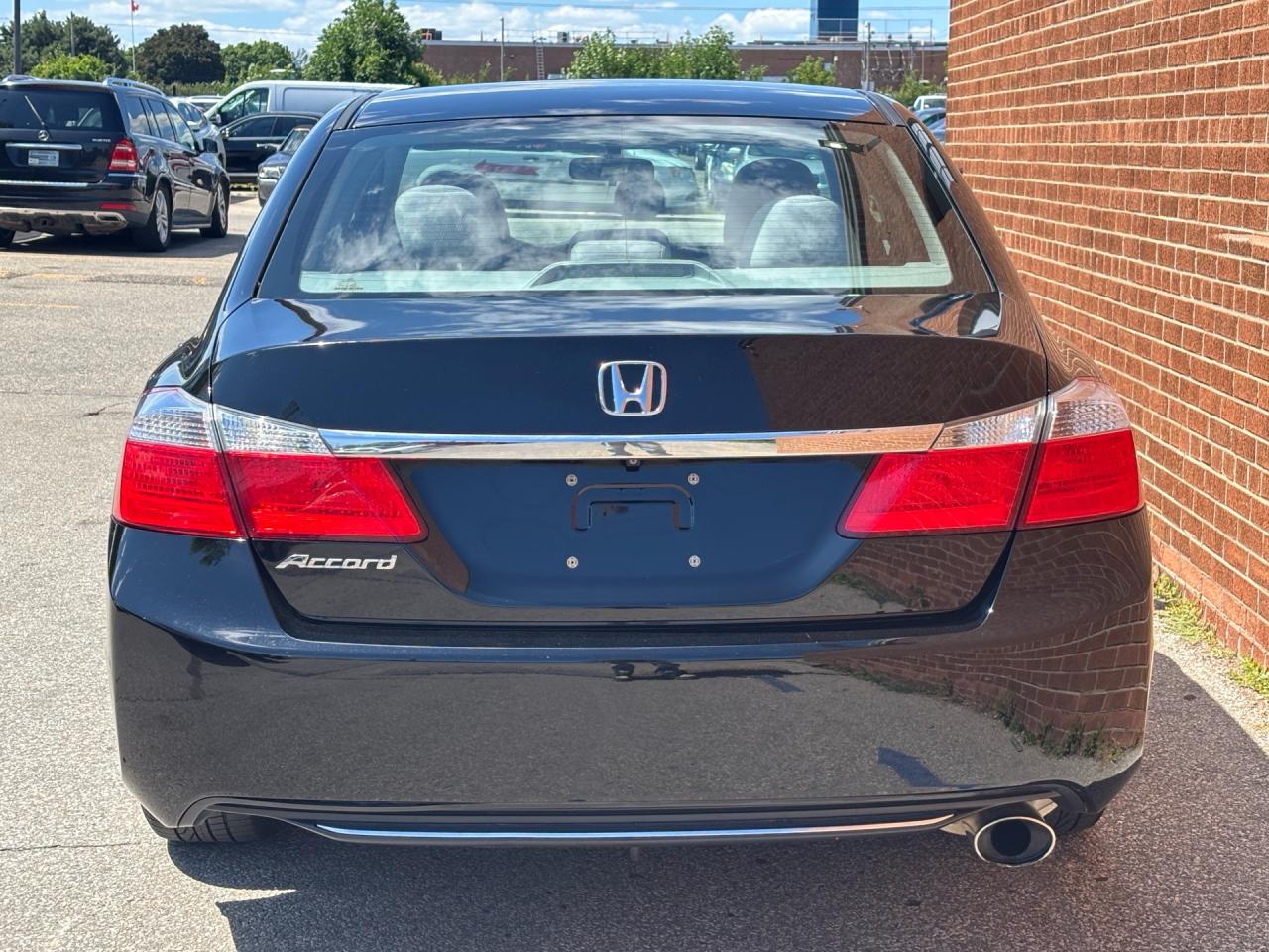 2014 Honda Accord 4DR I4 CVT LX Photo4