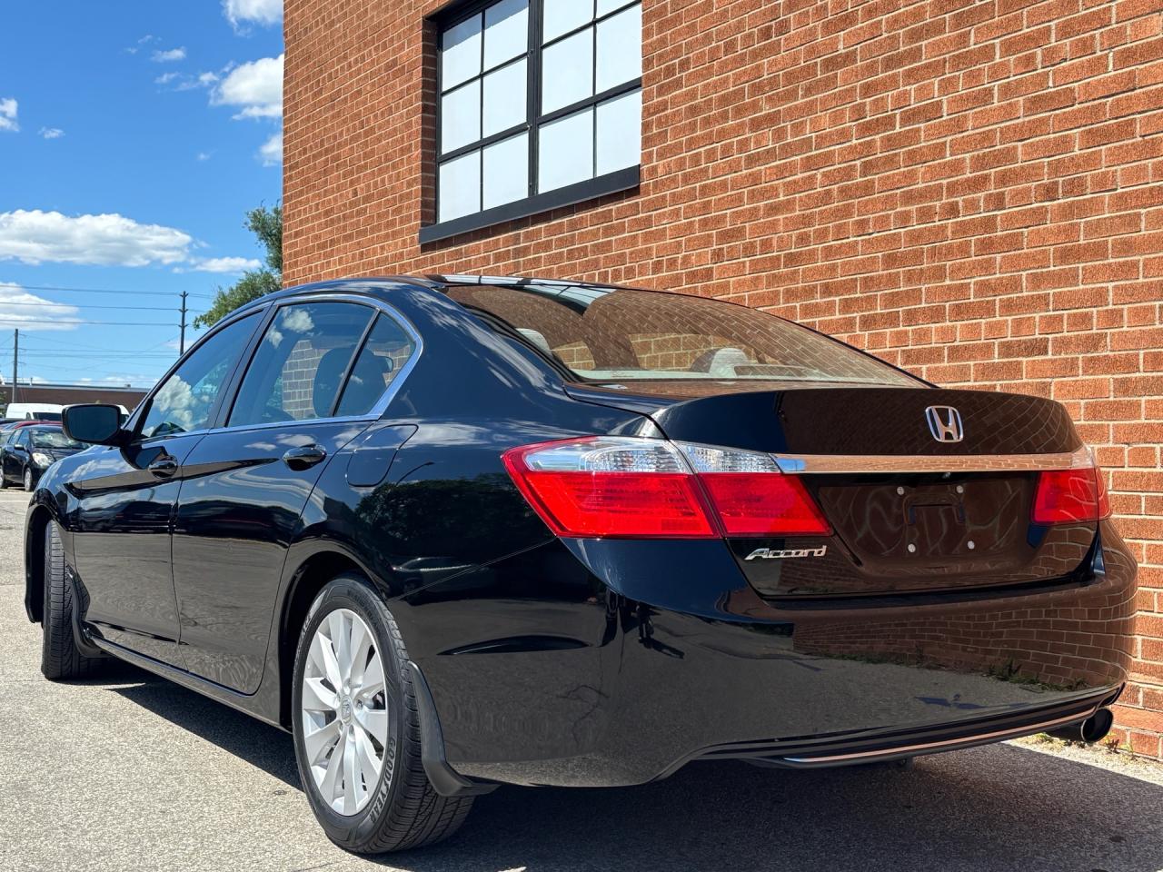2014 Honda Accord 4DR I4 CVT LX Photo3