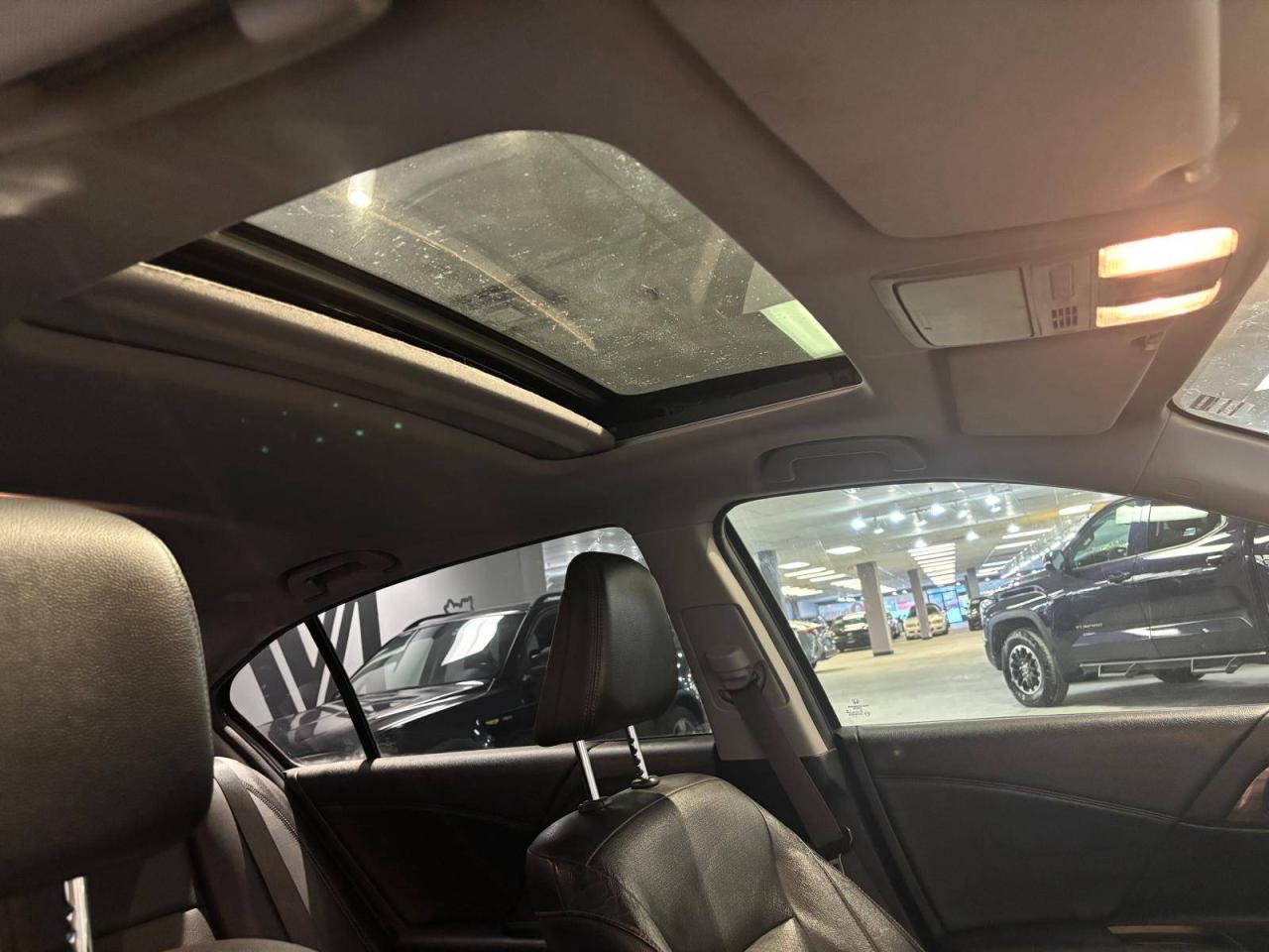 2017 Honda Accord 4dr I4 CVT Touring Photo