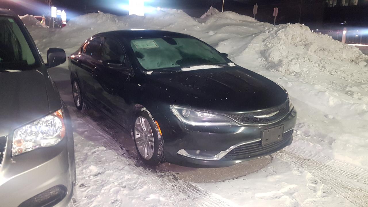 Used 2016 Chrysler 200 Limited for sale in Oshawa, ON