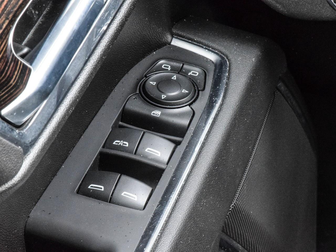 2023 GMC Sierra 1500 Crew Cab Standard Box 4-Wheel Drive Elevation Photo