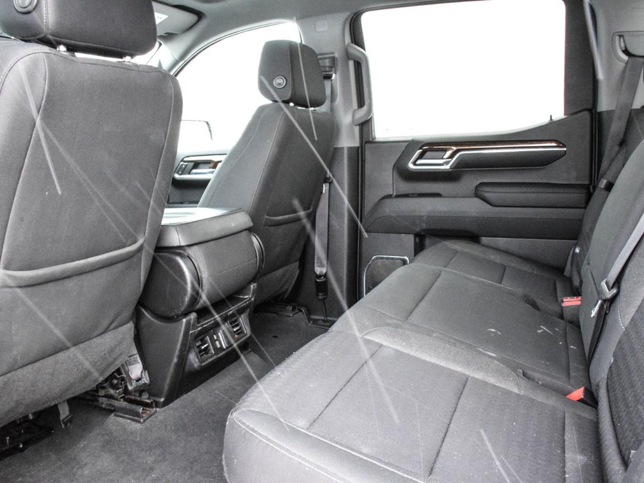 2023 GMC Sierra 1500 Crew Cab Standard Box 4-Wheel Drive Elevation Photo