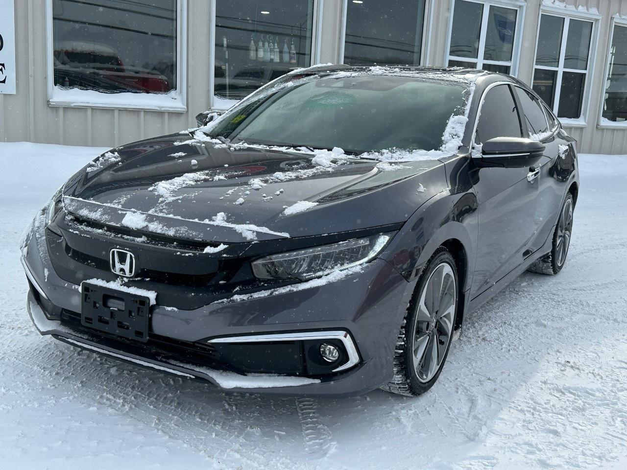 2020 Honda Civic Sedan TOURING CVT SEDAN Photo
