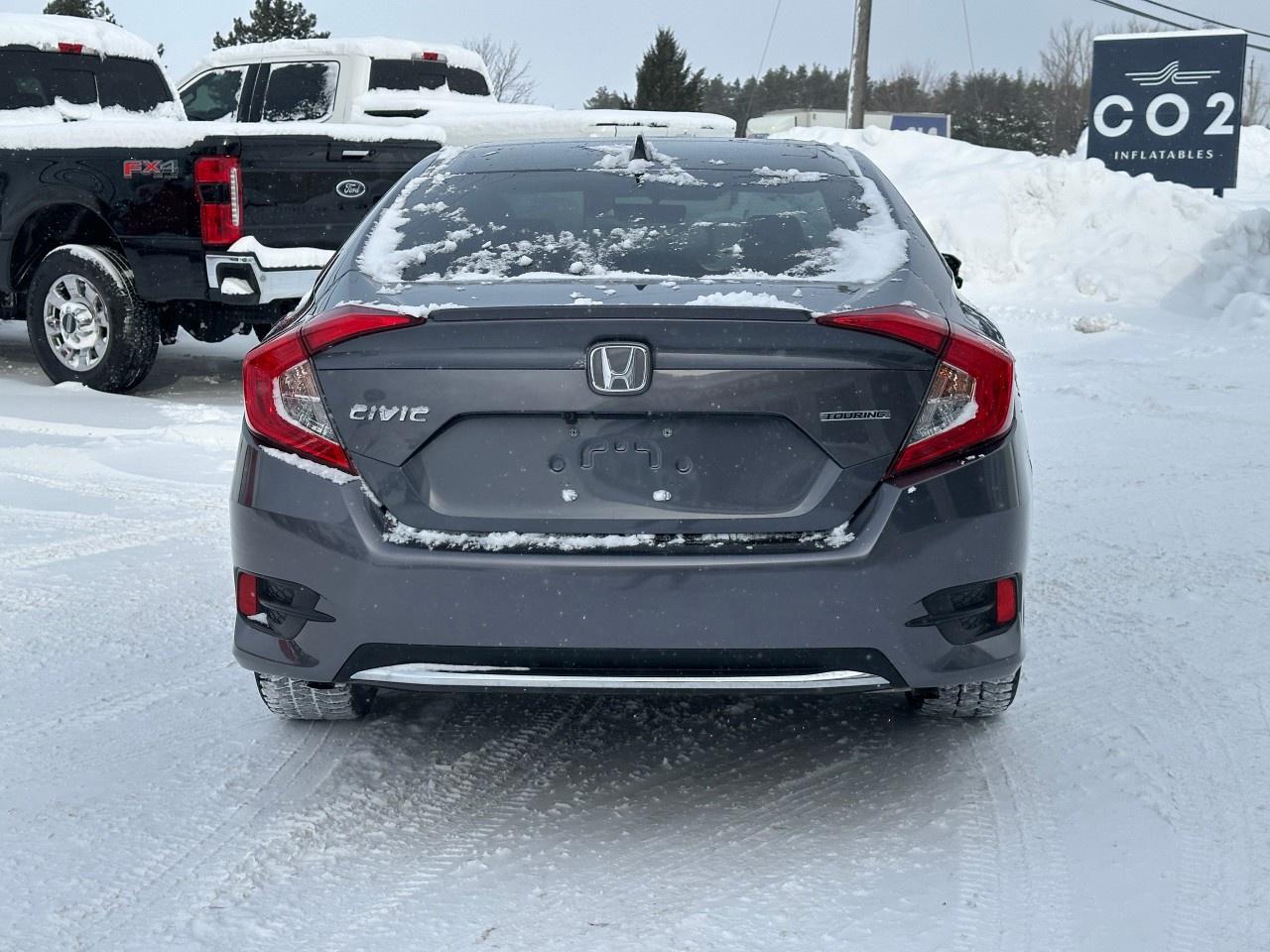 2020 Honda Civic Sedan TOURING CVT SEDAN Photo