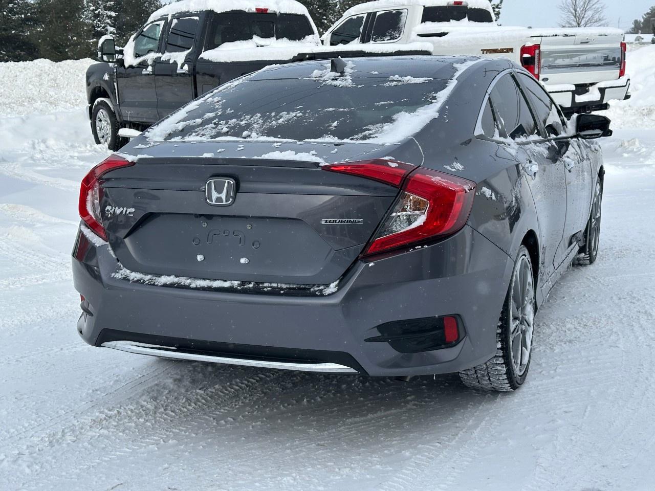 2020 Honda Civic Sedan TOURING CVT SEDAN Photo