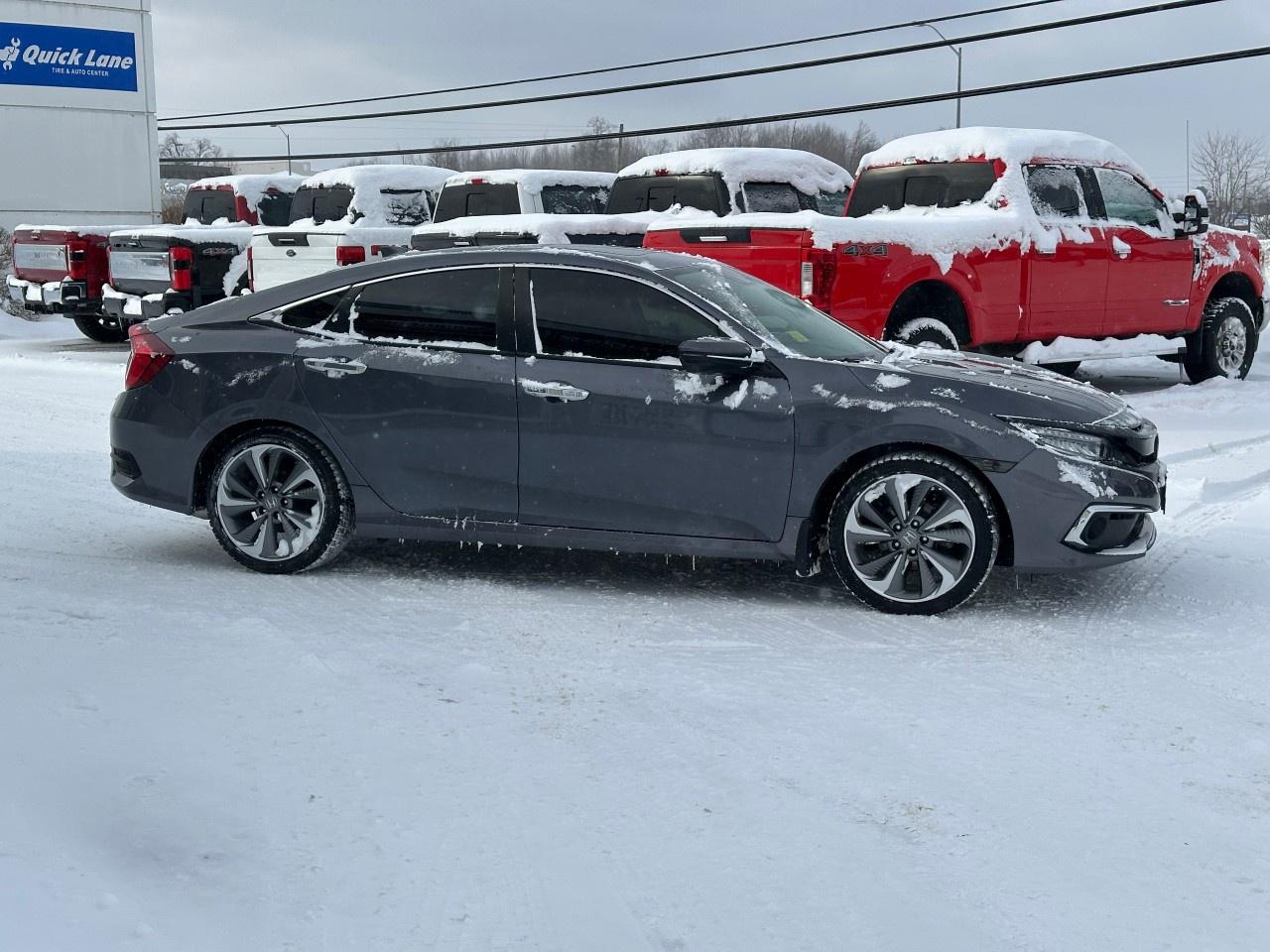 2020 Honda Civic Sedan TOURING CVT SEDAN Photo