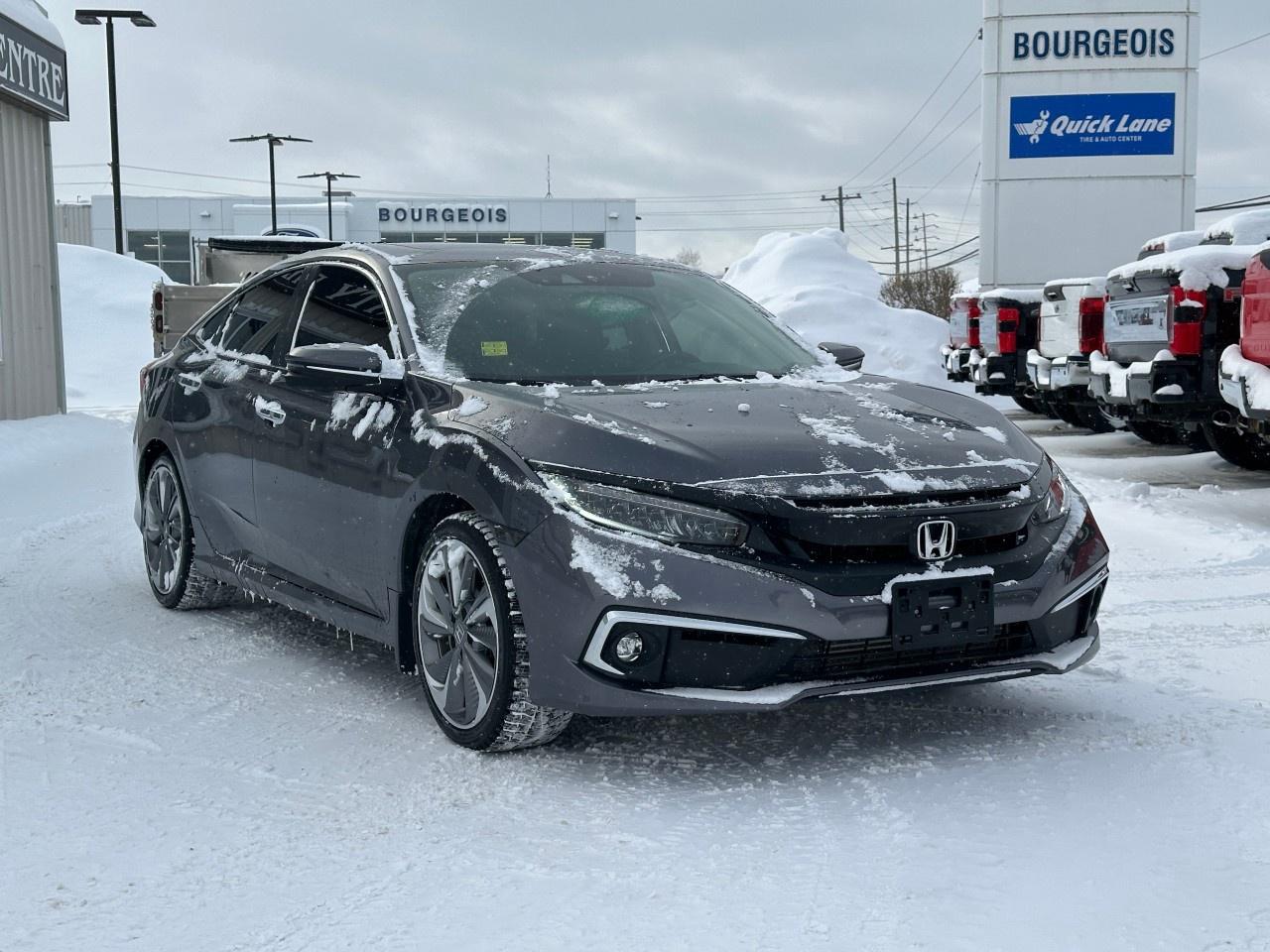 2020 Honda Civic Sedan TOURING CVT SEDAN Photo