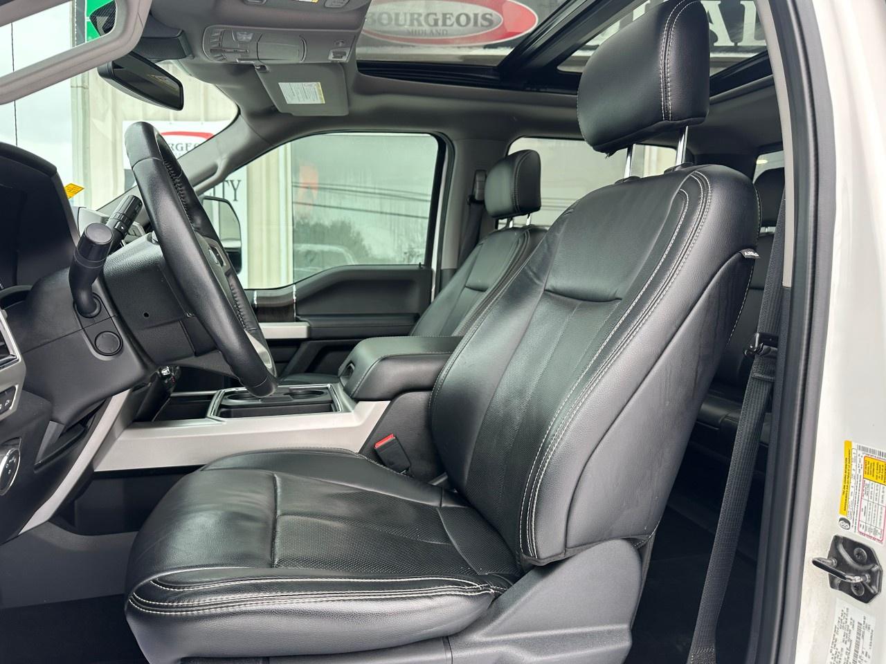 2020 Ford F-350 Super Duty SRW LARIAT 4WD CREW CAB 6.75' BOX Photo