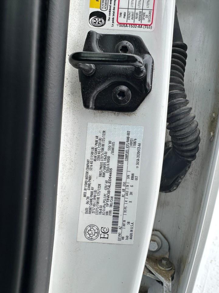 2020 Ford F-350 Super Duty SRW LARIAT 4WD CREW CAB 6.75' BOX Photo