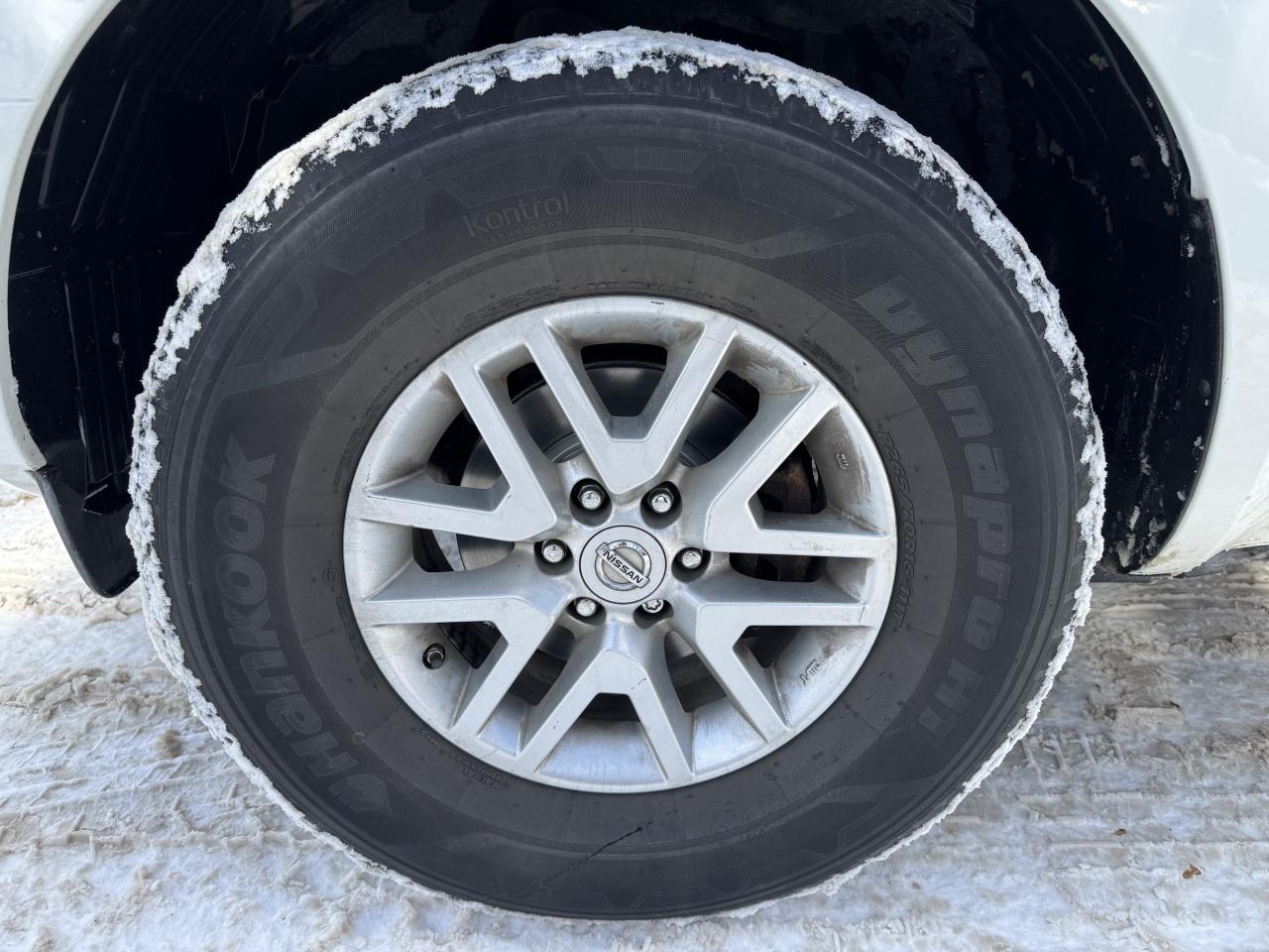 2016 Nissan Frontier SV - 4x4 Photo