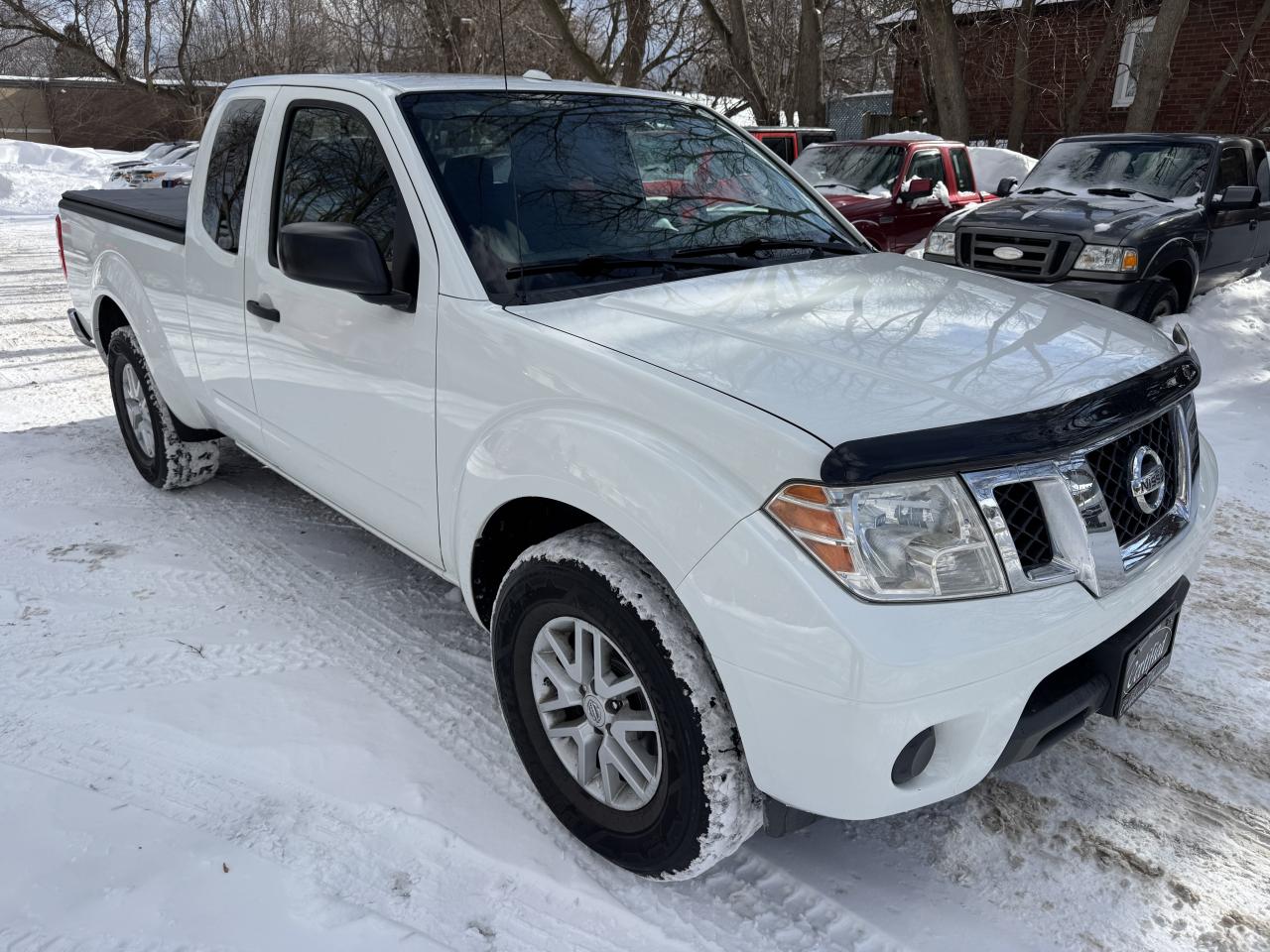 2016 Nissan Frontier SV - 4x4 Photo