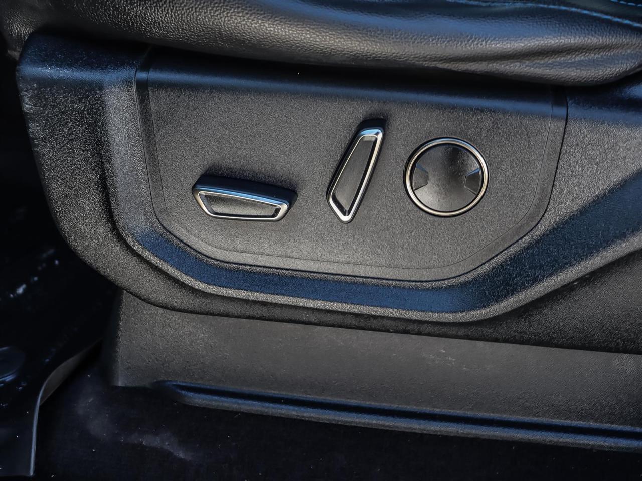 2019 Ford F-150 Raptor | High Out Put Engine | Raptor Tech. Pkg. | 17" Forged Wheels | Photo