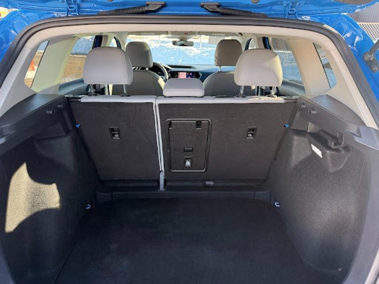 2024 Volkswagen Taos Comfortline Photo