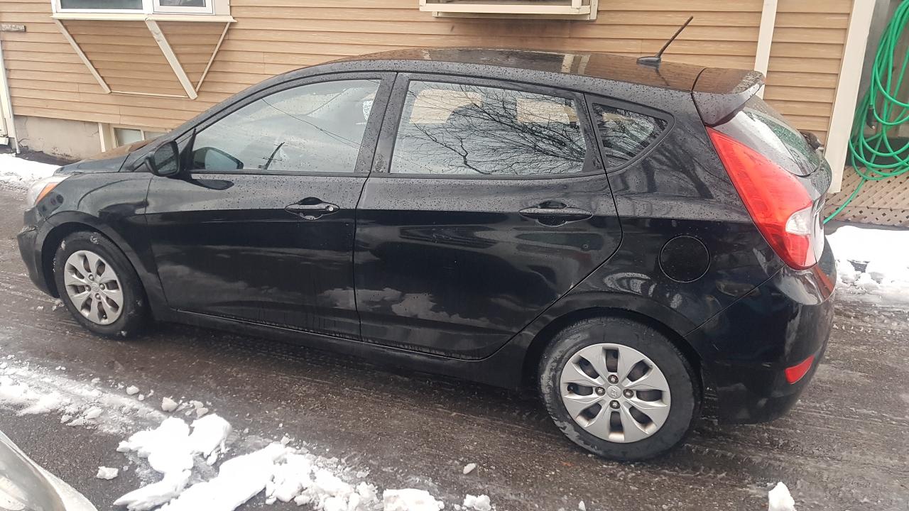 <p>4 Cylinder Engine, Automatic Transmission, Black in Colour.&nbsp; Air, Tilt, PW, PL, Power Mirrors, Delay Wipers, CD Player and more. &nbsp;Runs and Drives Very Well. $5995+tax & licensing. CERTIFIED. Warranty Available. &nbsp;Phone: (905) 579-6777 or (905) 718-5032. OLYMPIA AUTO CENTRE. &nbsp; Visit our new location at 226 Bloor Street East, Oshawa. Just West of Ritson Road on North side of Street. Directly across from The Bakers Table Bakery. &nbsp;Over 25 years in business, since 1999. &nbsp;Open Monday thru Saturday from 11:00 A.M. - 9:00 P.M. by appointment, just call in advance to book a time. Thank you.</p>