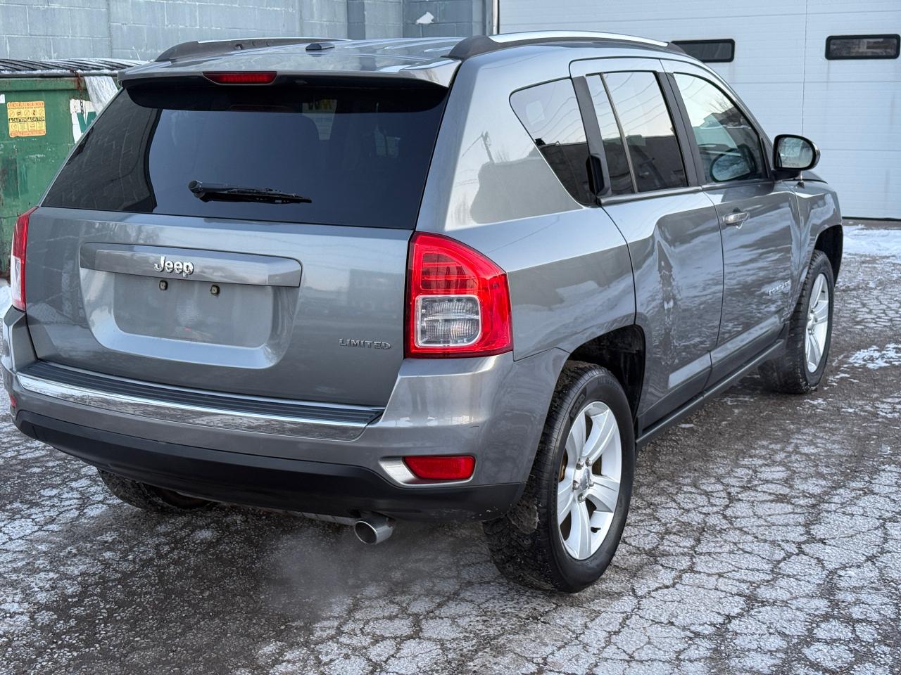 2011 Jeep Compass LIMITED Photo