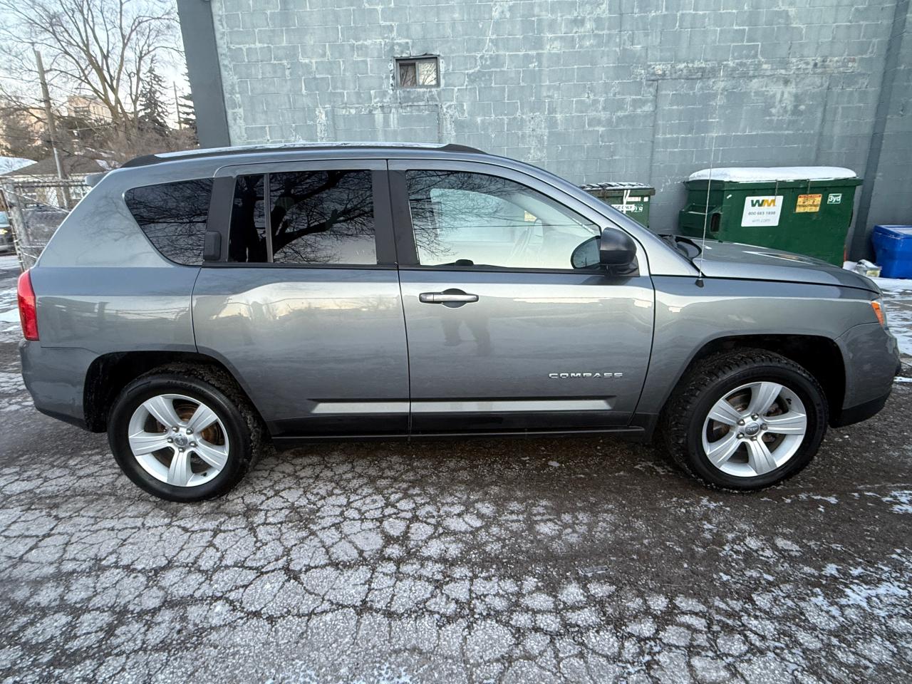2011 Jeep Compass LIMITED Photo